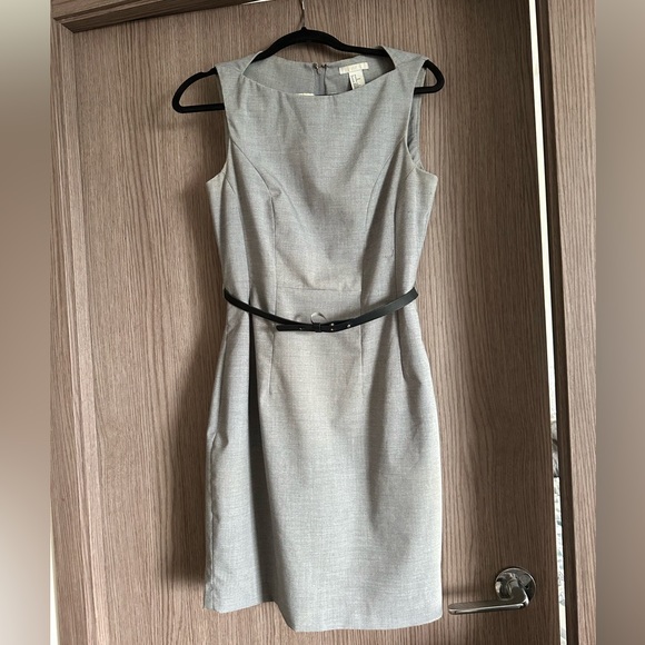 H&M Grey Dress w/ Belt - Picture 1 of 1